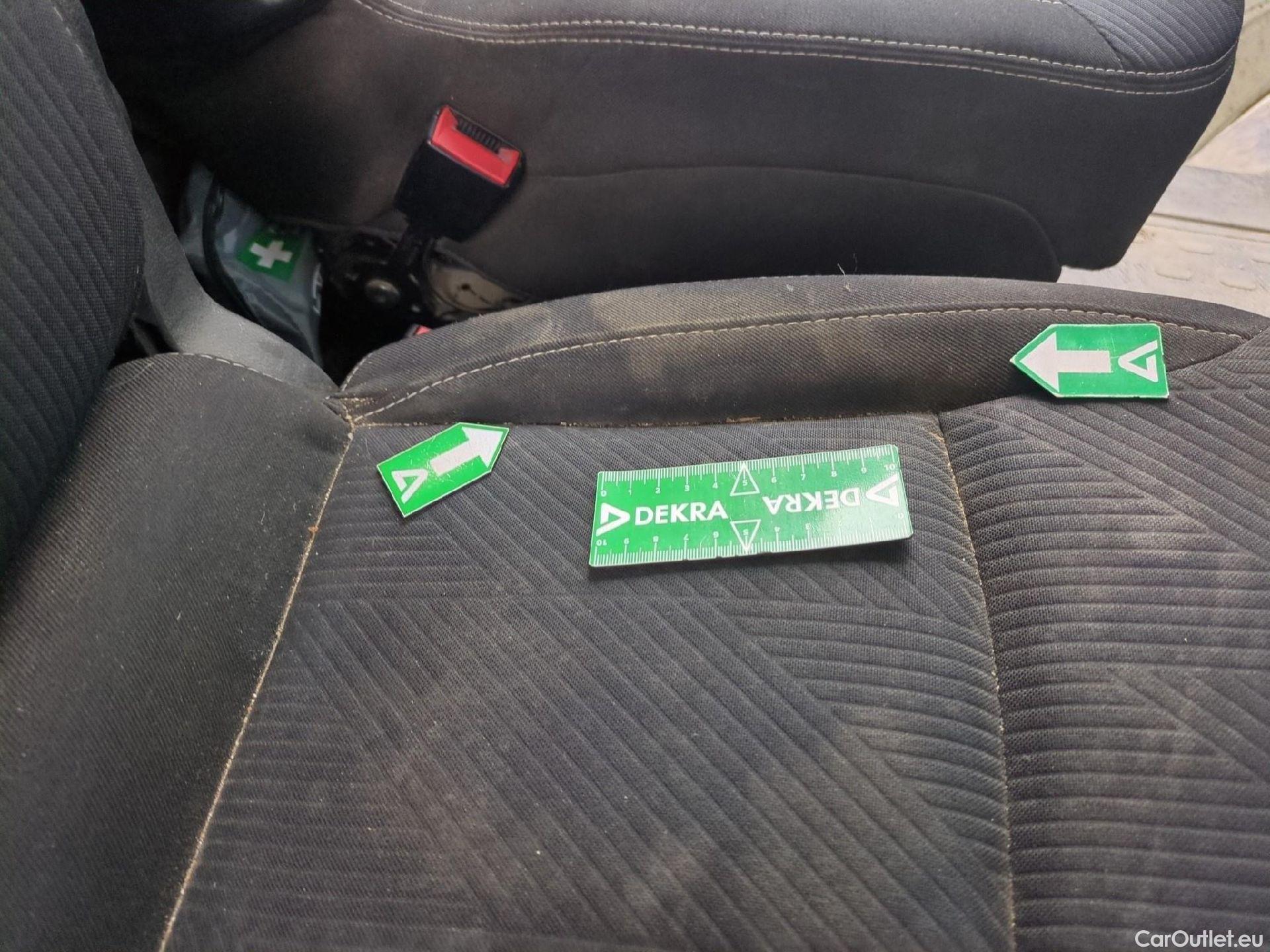  Renault  Trafic  Fourgon L1H1 3T Grand Confort 2.0 dCi 130CV BVM6 E6d #56