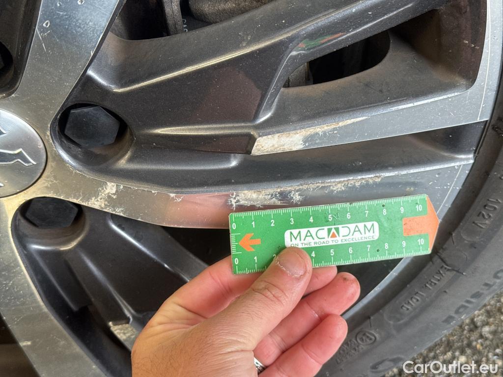  Peugeot  5008  Allure Pack 1.2 PureTech 130CV BVA8 7 Sieges E6d #44