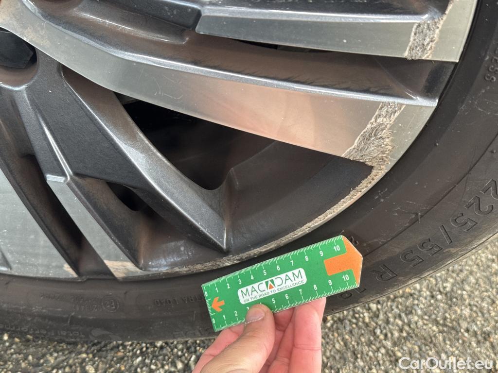  Peugeot  5008  Allure Pack 1.2 PureTech 130CV BVA8 7 Sieges E6d #3