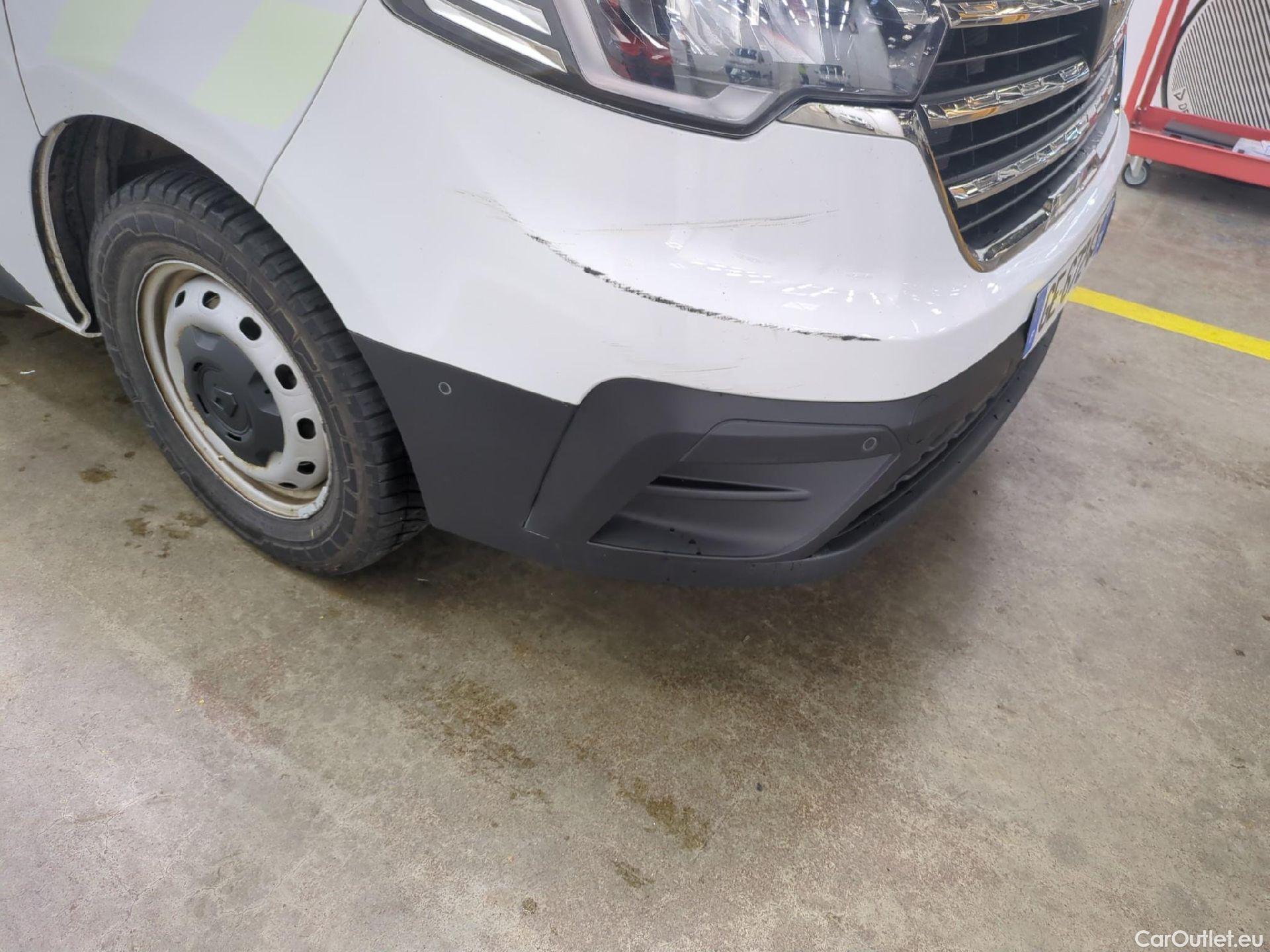  Renault  Trafic  Fourgon L1H1 3T Grand Confort 2.0 dCi 130CV BVM6 E6d #9