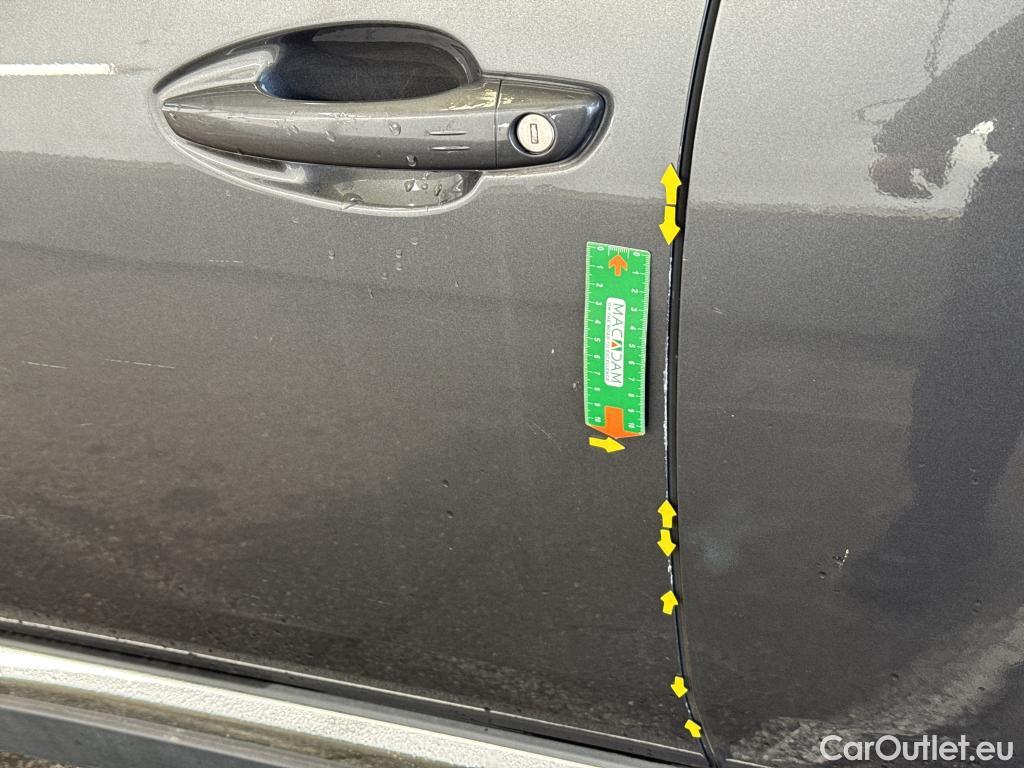  Peugeot  5008  Allure Pack 1.2 PureTech 130CV BVA8 7 Sieges E6d #60