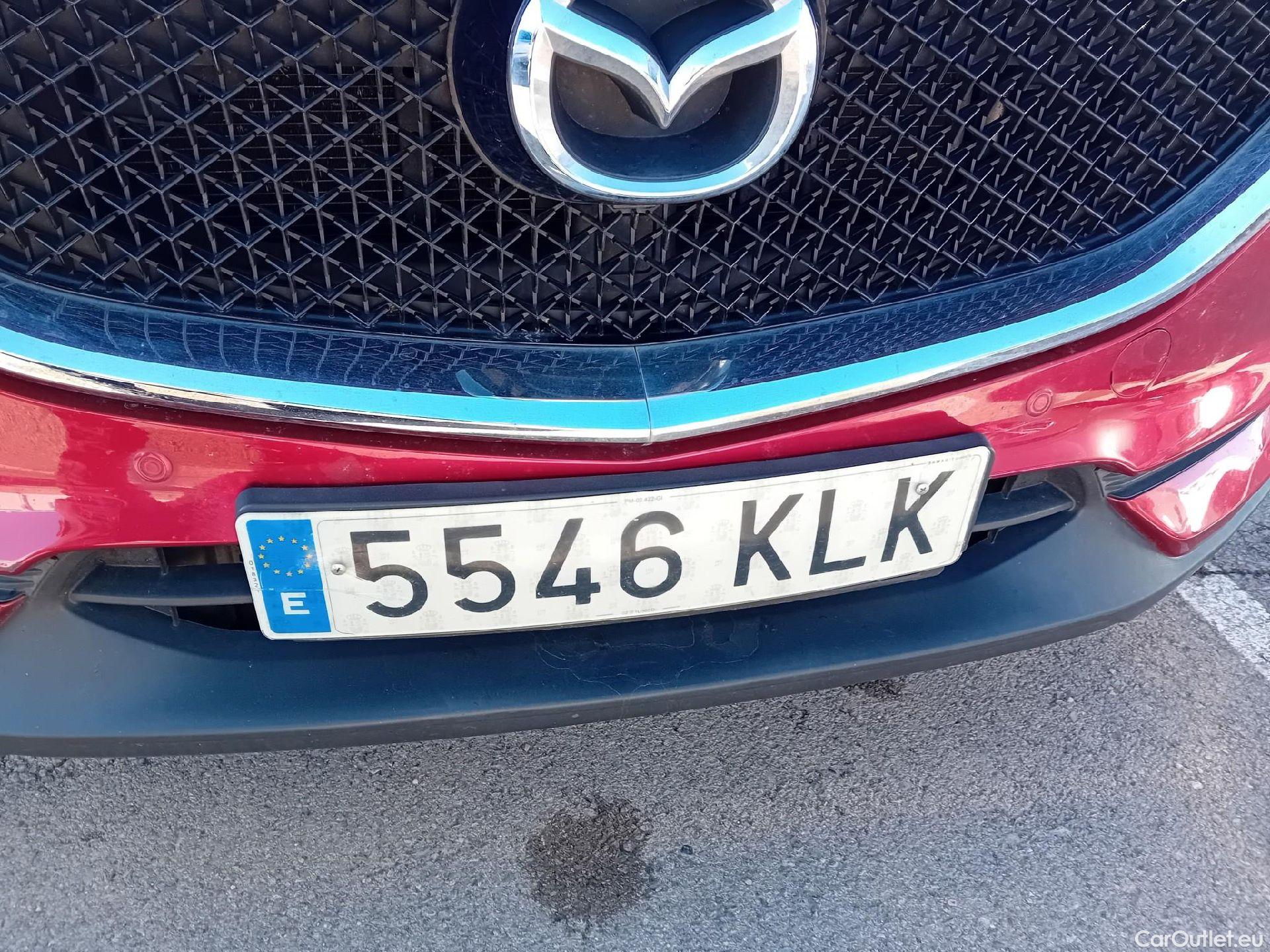  Mazda  CX-5 MAZDA  / 2014 / 5P / todoterreno 2.2 DE 110kW (150cv) Zenith 2WD #3