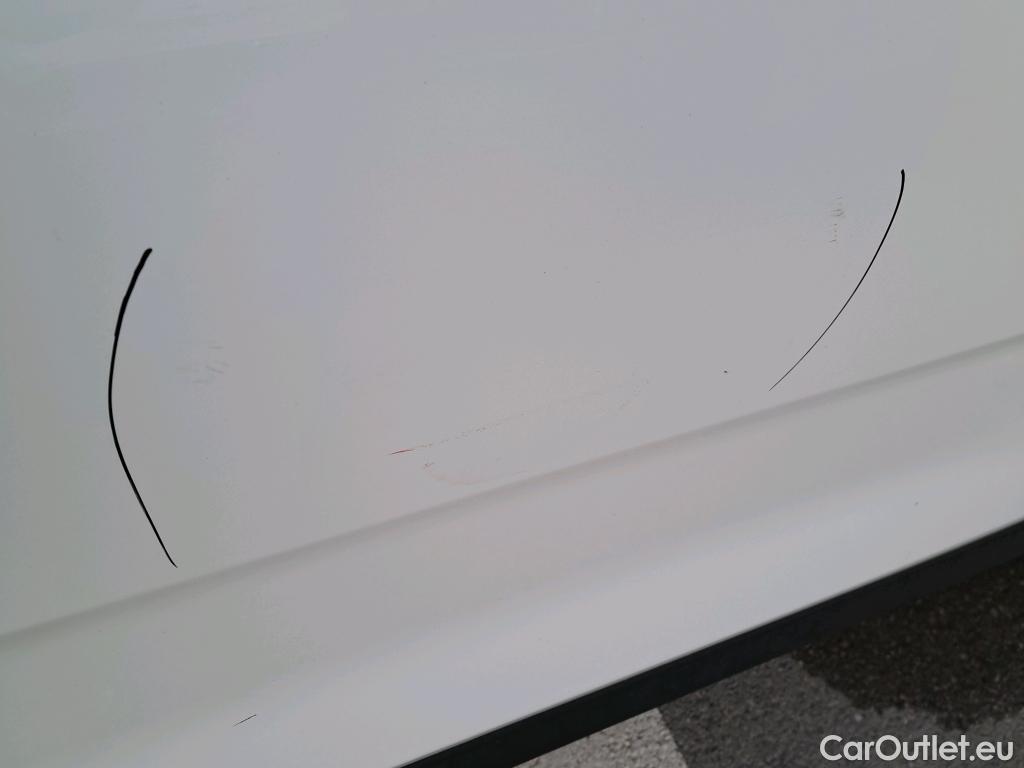  KIA  STONIC KIA  / 2017 / 5P / todoterreno 1.0 T-GDi 74kW (100CV) MHEV iMT Concept #5