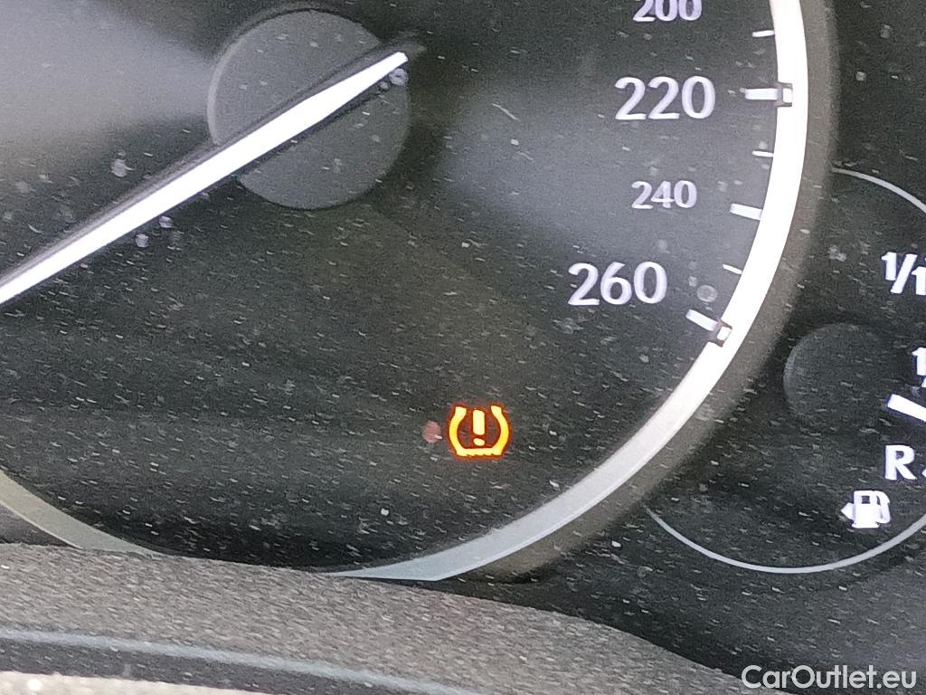  Lexus  NX LEXUS  / 2017 / 5P / todoterreno 2.5 300h Business Navigation 2WD #24