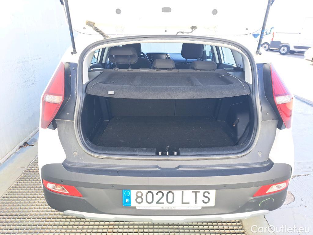  Hyundai  Bayon HYUNDAI  / 2021 / 5P / todoterreno 1.0 TGDI 74kW (100CV) 48V Maxx #25