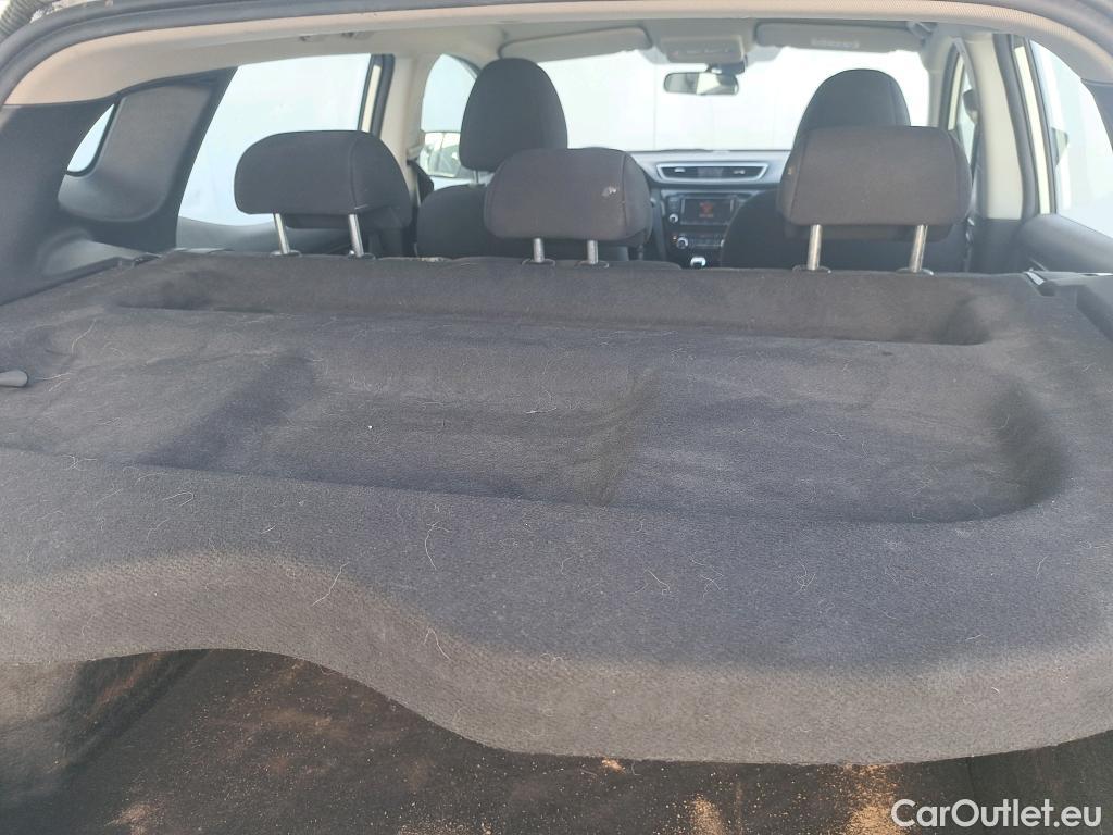  Nissan  Qashqai NISSAN  / 2017 / 5P / todoterreno DIG-T 103 kW (140 CV) E6D ACENTA (AC) #8