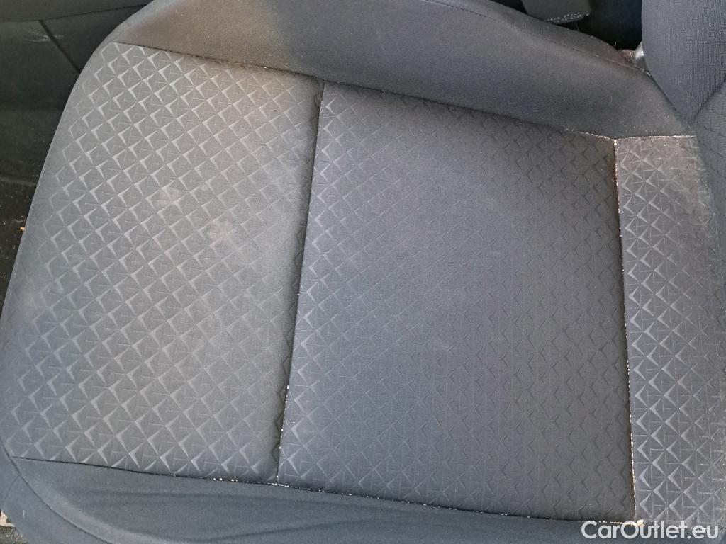  Nissan  Juke NISSAN  / 2019 / 5P / crossover DIG-T 84 kW (114 CV) 6M/T Acenta  #19