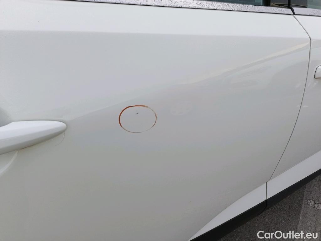  Nissan  Qashqai NISSAN  / 2021 / 5P / todoterreno DIG-T 103kW (140CV) mHEV 4x2 Acenta #16