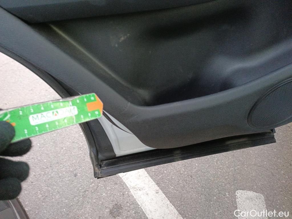  Land Rover  Range Rover LAND ROVER  Evoque / 2015 / 5P / todoterreno 1.5 P300e R-Dynamic S AUTO 4WD PHEV #19