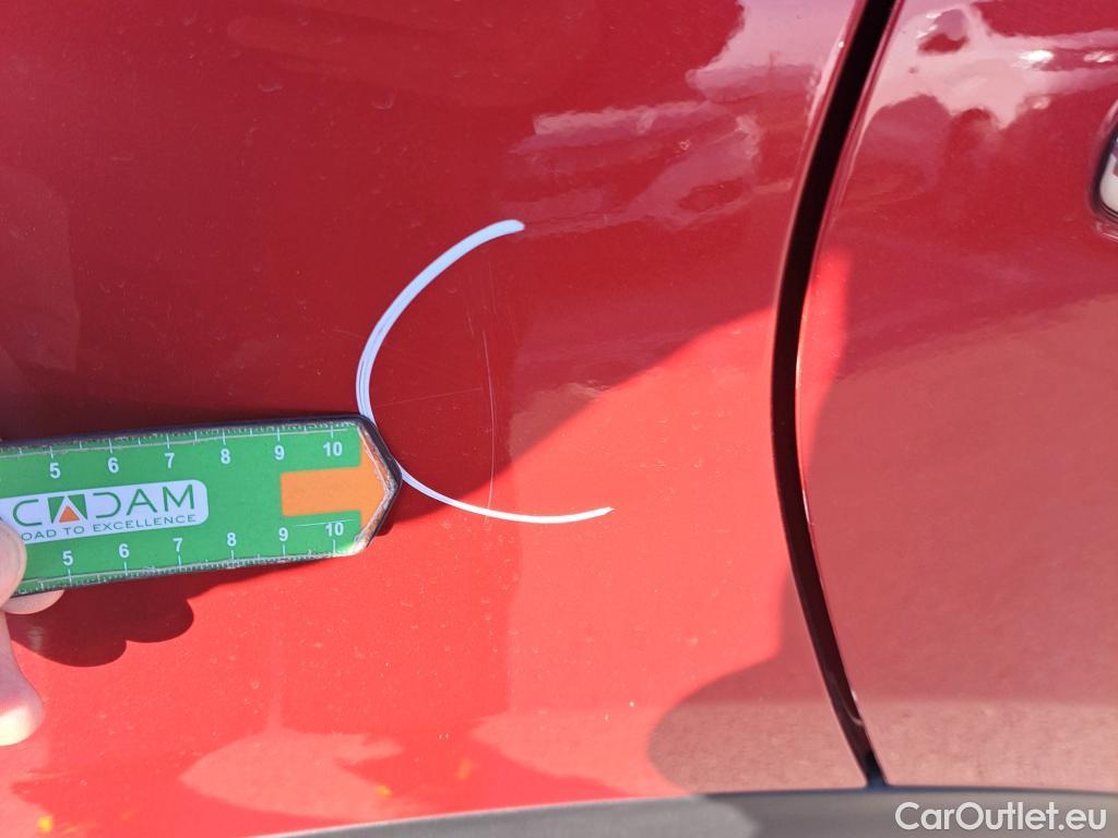  KIA  Niro KIA  / 2019 / 5P / crossover 1.6 GDi HEV 104kW (141CV) Drive #31