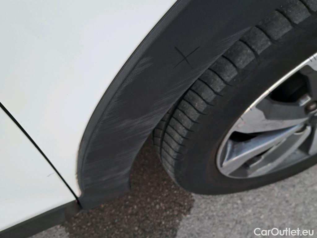  KIA  STONIC KIA  / 2017 / 5P / todoterreno 1.0 T-GDi 74kW (100CV) MHEV iMT Concept #24