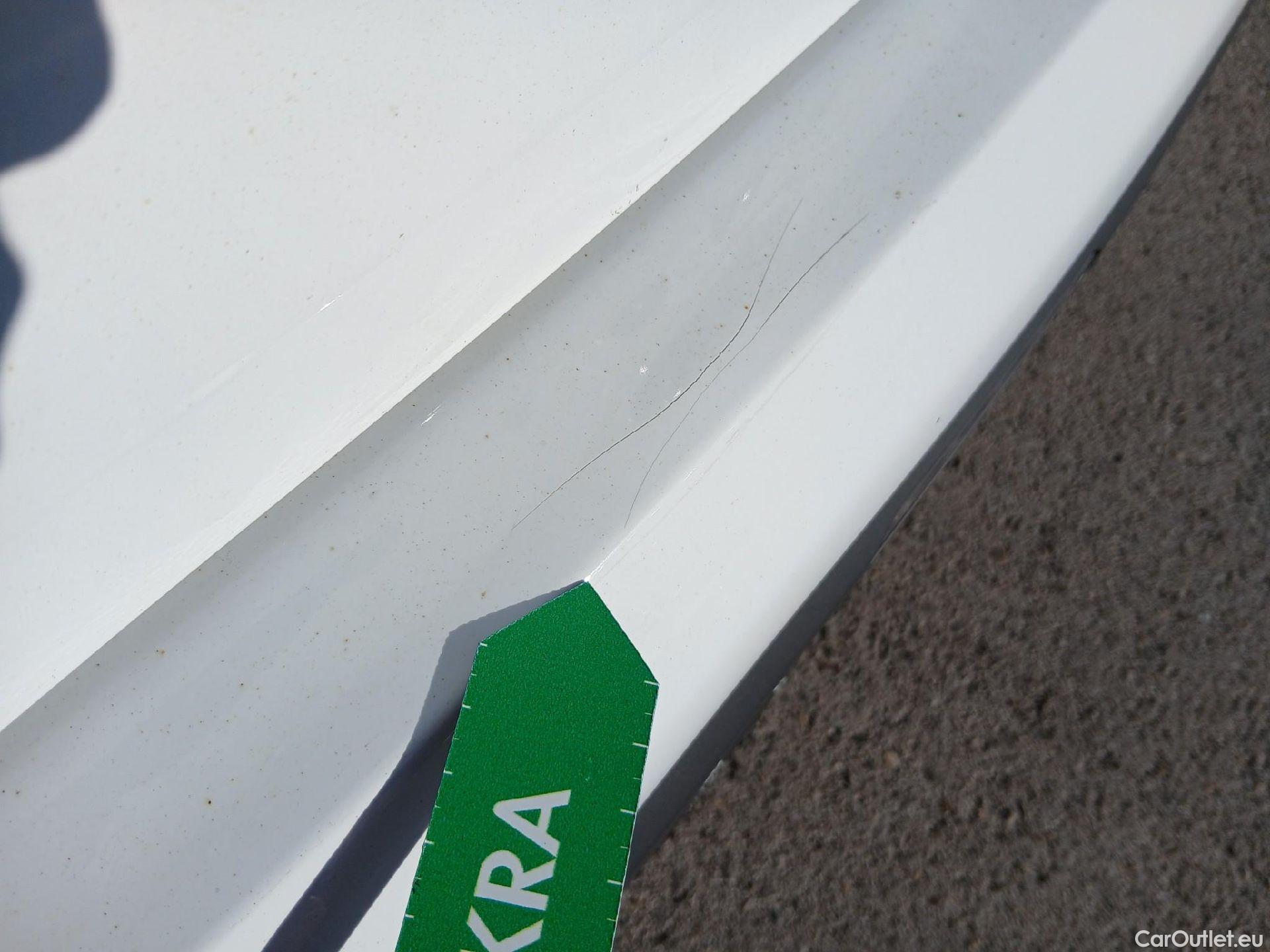  Hyundai   Ioniq HYUNDAI / 2019 / 5P / berlina con portón 1.6 GDI HEV Klass DCT #15