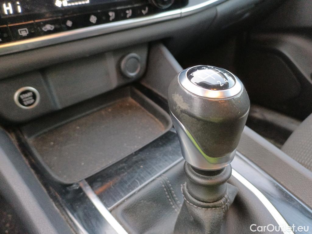  Nissan  Qashqai NISSAN  / 2021 / 5P / todoterreno DIG-T 103kW (140CV) mHEV 4x2 Acenta #7