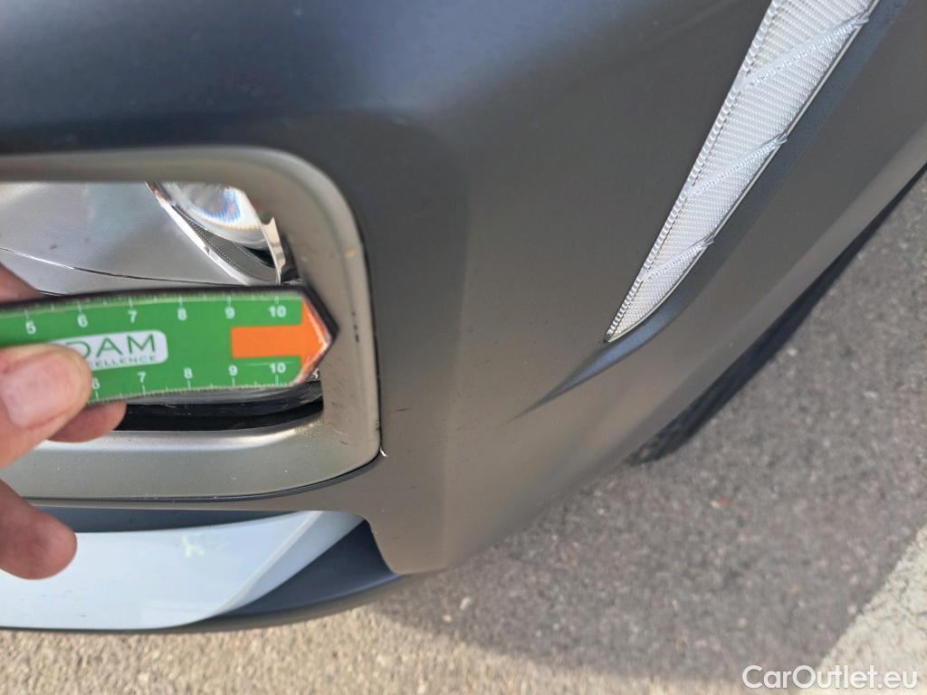  Hyundai  Konna HYUNDAI Kona / 2017 / 5P / todoterreno 1.6 GDI HEV SLE DCT #26