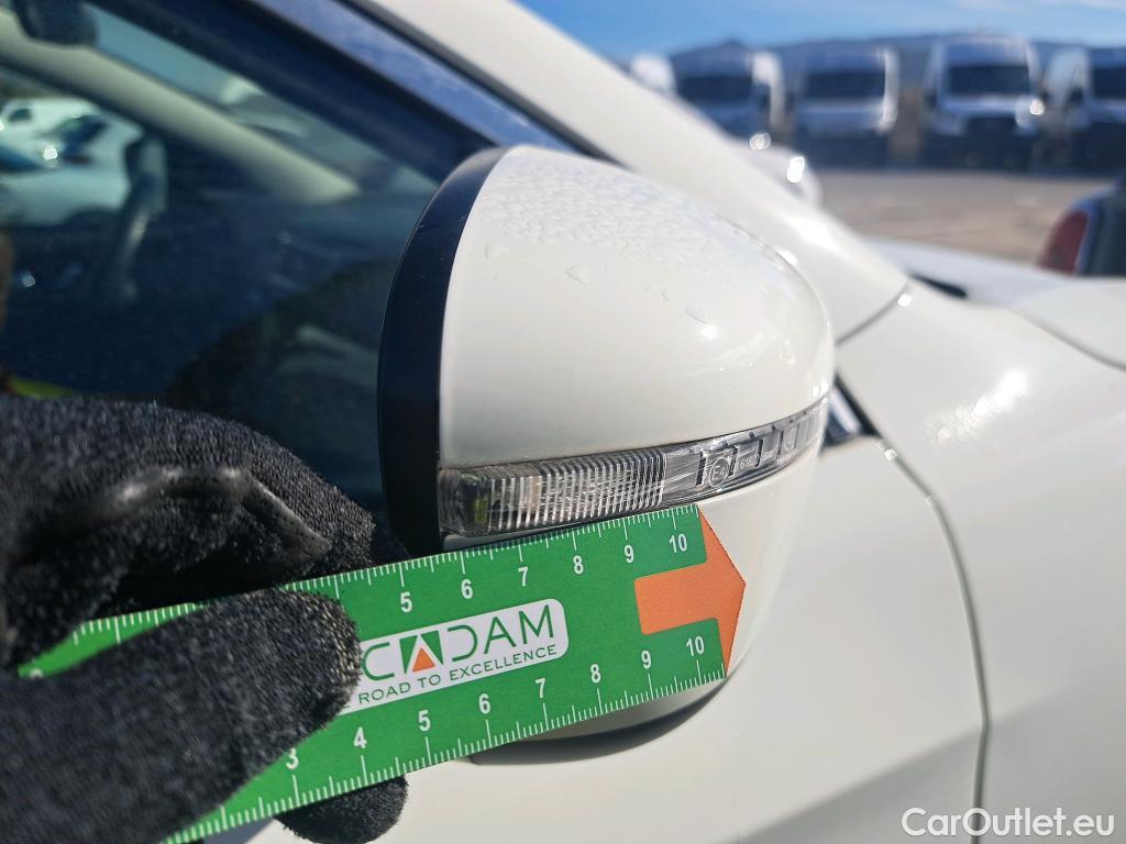  Nissan  Qashqai NISSAN  / 2017 / 5P / todoterreno DIG-T 103 kW (140 CV) E6D ACENTA (AC) #12