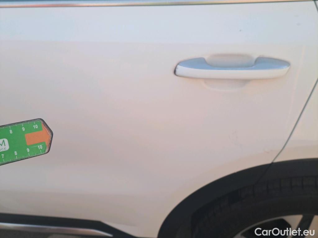  KIA  Sorento KIA  / 2020 / 5P / todoterreno 1.6 T-GDi PHEV Drive 4x4 7pl #11