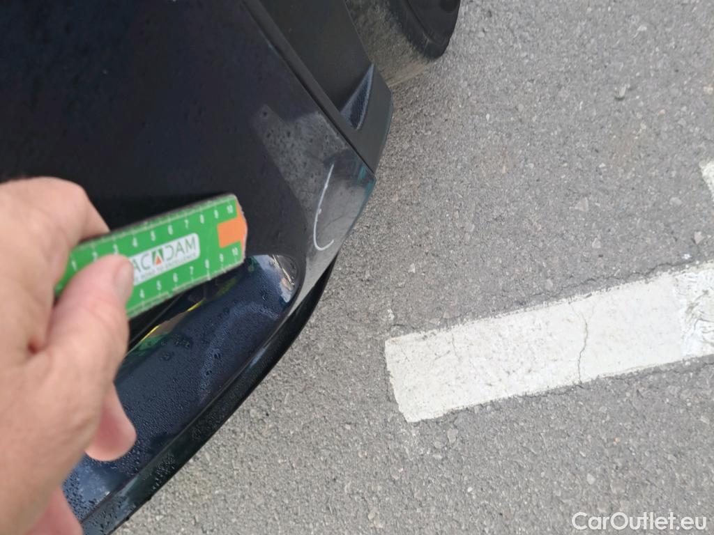  Mercedes  G-Klasee MERCEDES-BENZ GLC Coupé / 2019 / 5P / coupé GLC 300 de 4MATIC #24