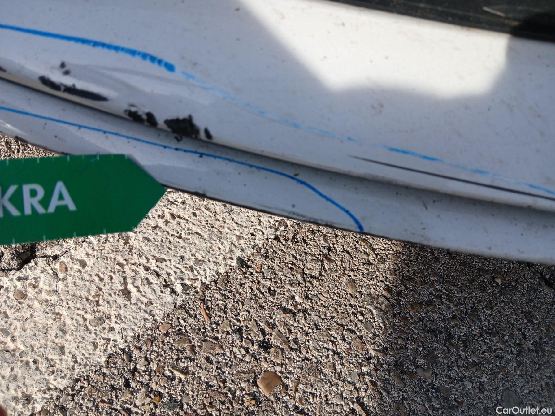  Mercedes  CLA-Klasse Clase CLA CLA 200 d (118.612)AMG AMG Line 150CV AT8 E6d #20