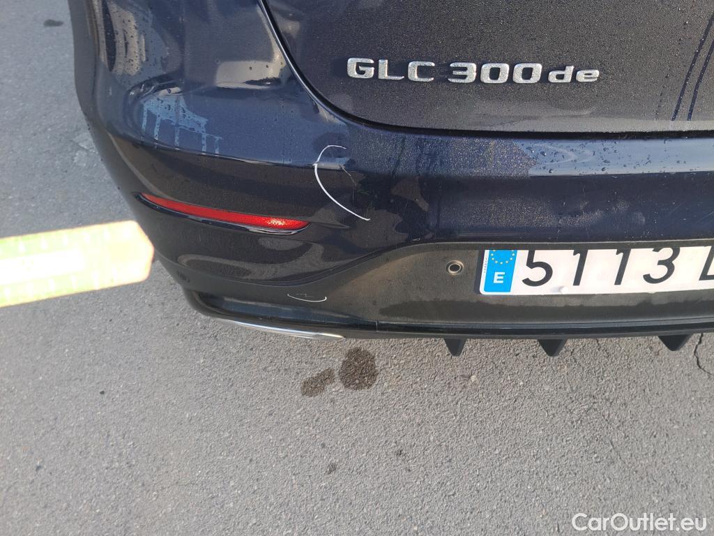  Mercedes  G-Klasee MERCEDES-BENZ GLC Coupé / 2019 / 5P / coupé GLC 300 de 4MATIC #27