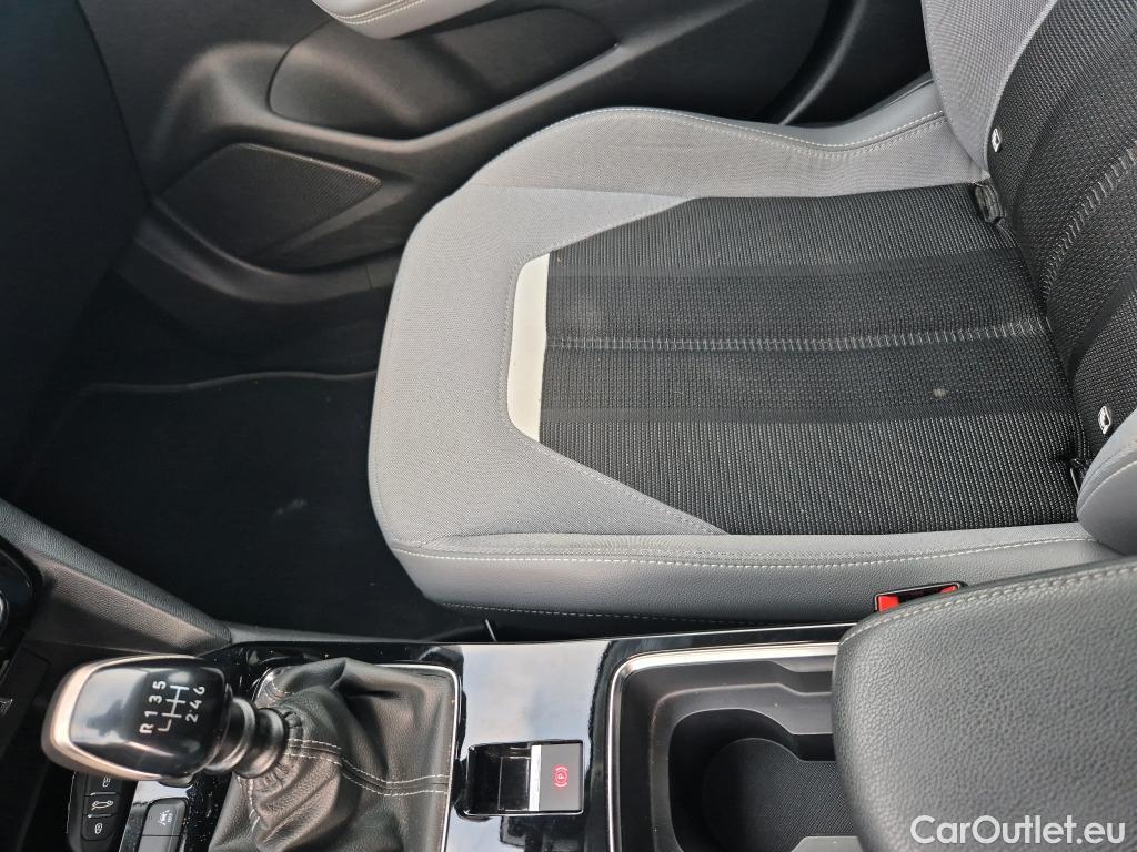  Opel  Mokka OPEL  / 2020 / 5P / todoterreno  1.5 D Business Elegance #18