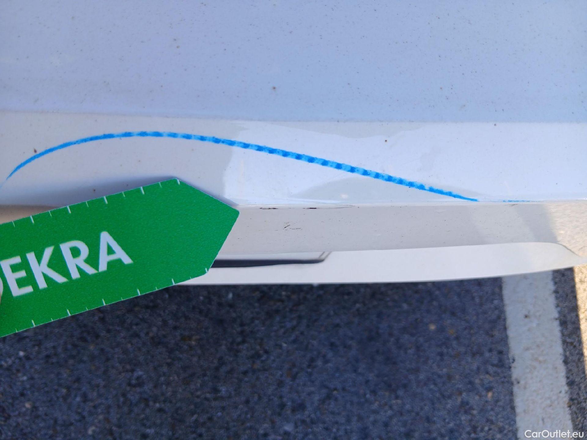  Seat  Ibiza SEAT  / 2017 / 5P / berlina con portón 1.0 MPI 59kW (80CV) Reference Plus(SP) #14