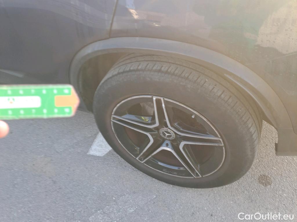  Mercedes  G-Klasee MERCEDES-BENZ GLC Coupé / 2019 / 5P / coupé GLC 300 de 4MATIC #9