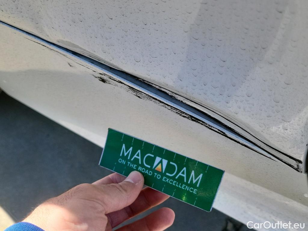  Mercedes  E-Klasse MERCEDES-BENZ Clase E / 2020 / 2P / coupé Coupé E 220 d #6