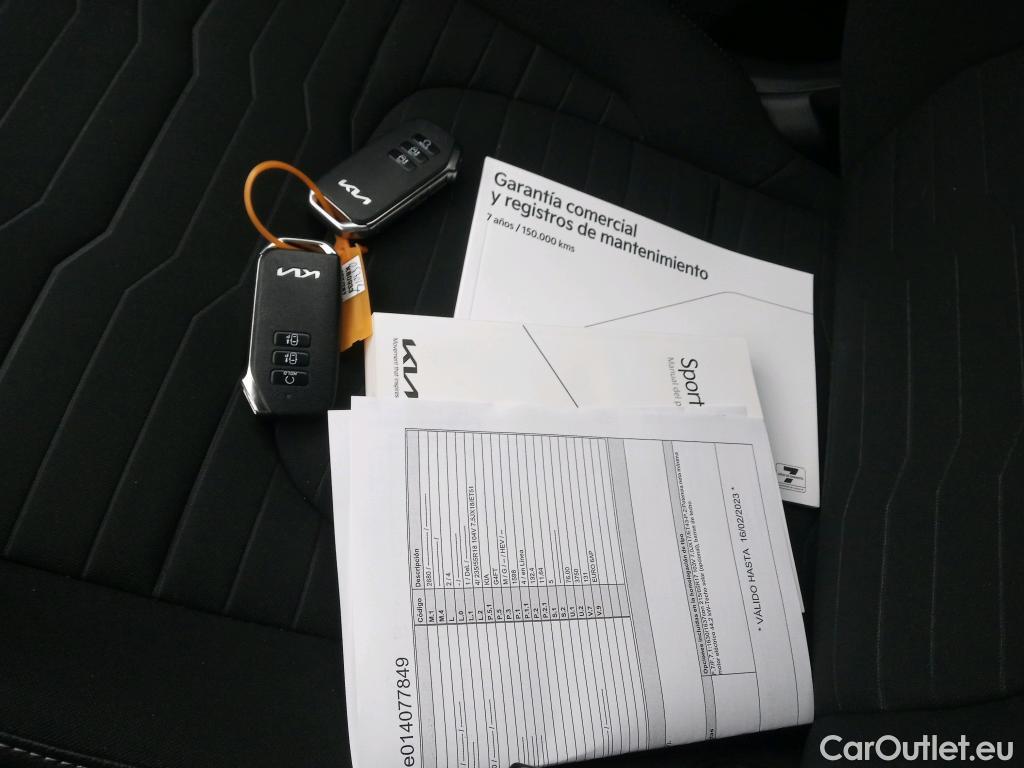 KIA  Sportage KIA  / 2022 / 5P / todoterreno 1.6 T-GDi HEV 171kW (230CV) Tech 4X2 #1
