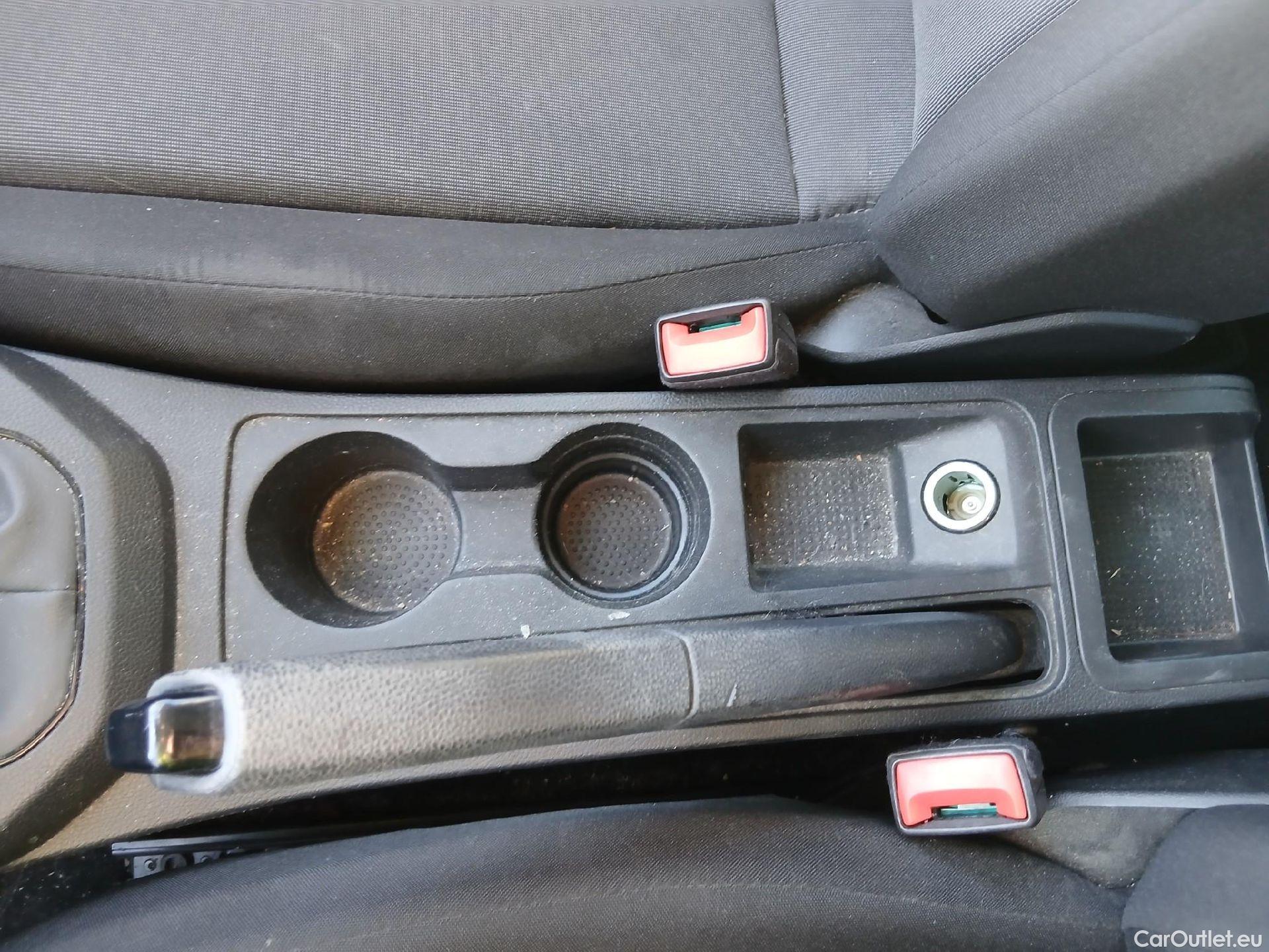  Seat  Ibiza SEAT  / 2017 / 5P / berlina con portón 1.0 MPI 59kW (80CV) Reference Plus(SP) #23