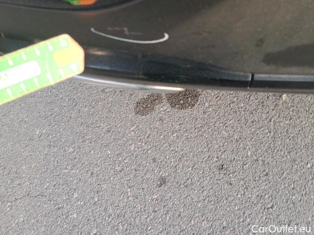  Mercedes  G-Klasee MERCEDES-BENZ GLC Coupé / 2019 / 5P / coupé GLC 300 de 4MATIC #28