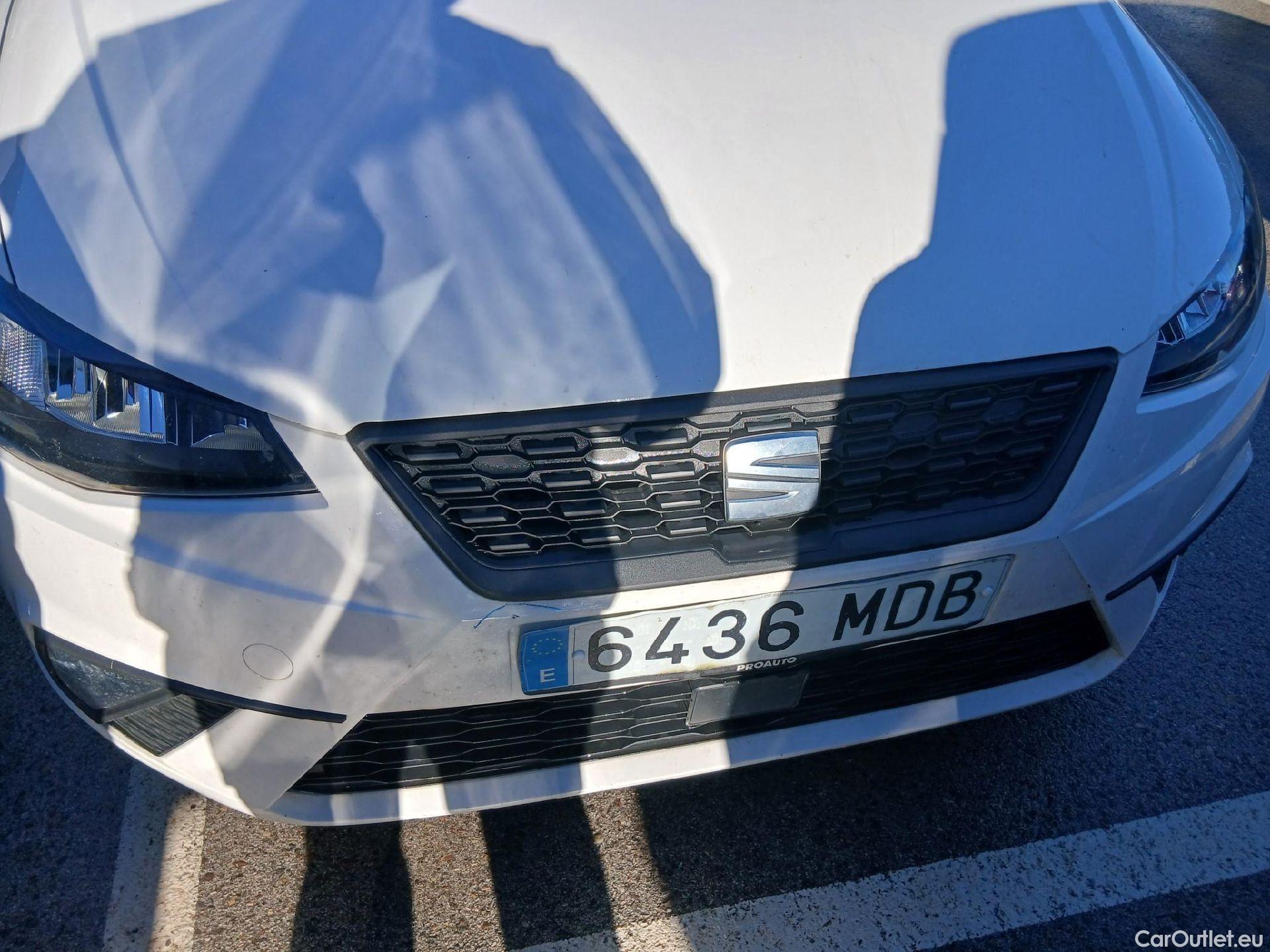  Seat  Ibiza SEAT  / 2017 / 5P / berlina con portón 1.0 MPI 59kW (80CV) Reference Plus(SP) #3