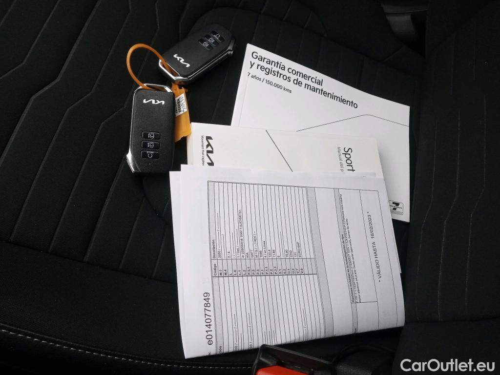  KIA  Sportage KIA  / 2022 / 5P / todoterreno 1.6 T-GDi HEV 171kW (230CV) Tech 4X2 #2