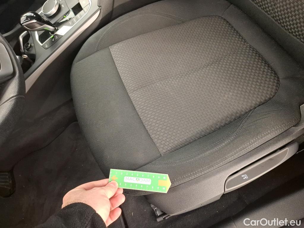  Bmw  Serie 1 BMW Série 1 / 2019 / 5P / Berline 116i DKG7 Business Design #10