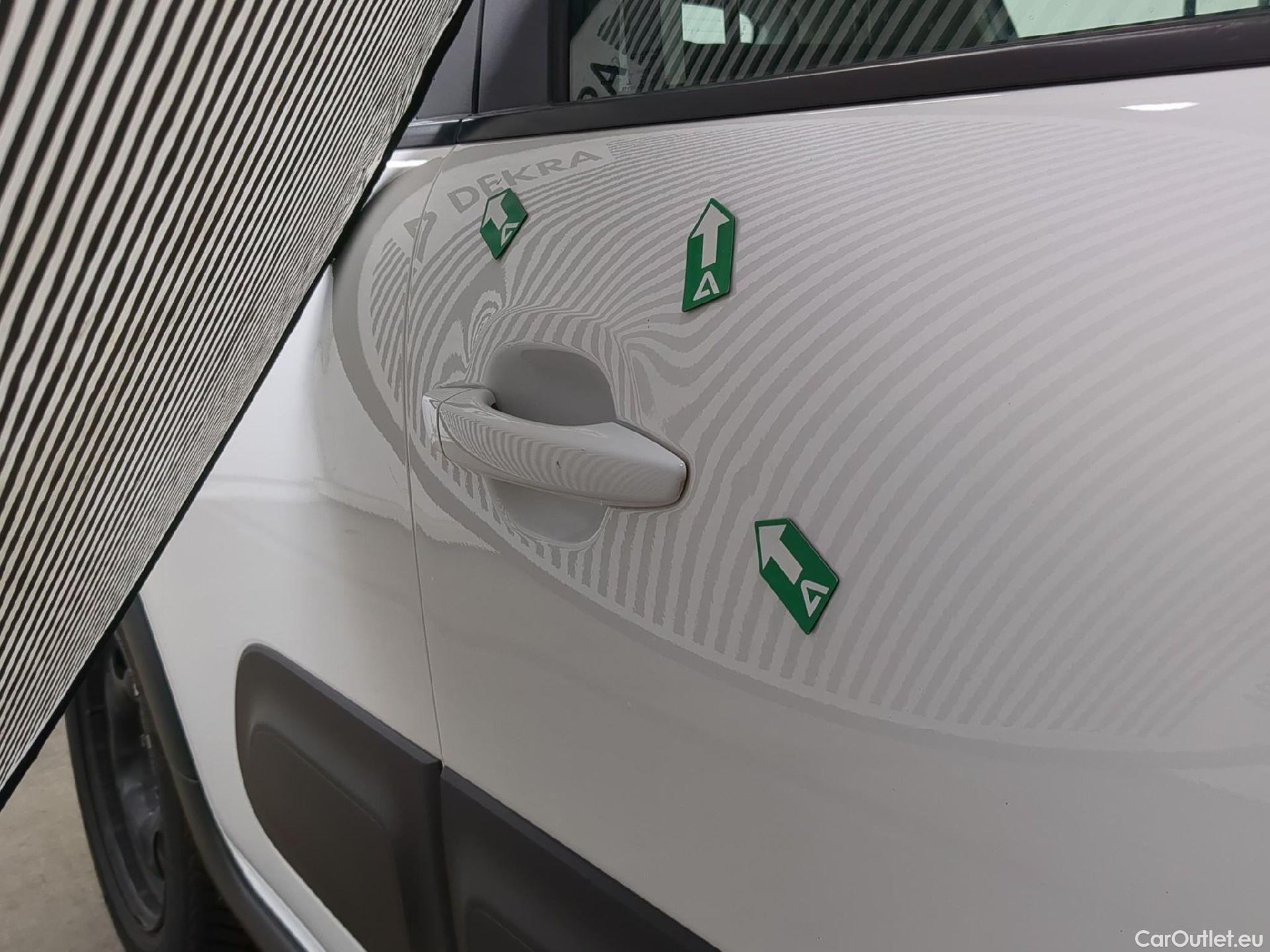  Citroen  C3 CITROEN  Société / 2020 / 5P / Berline / VU PureTech 83 S&S BVM Feel Nav #27