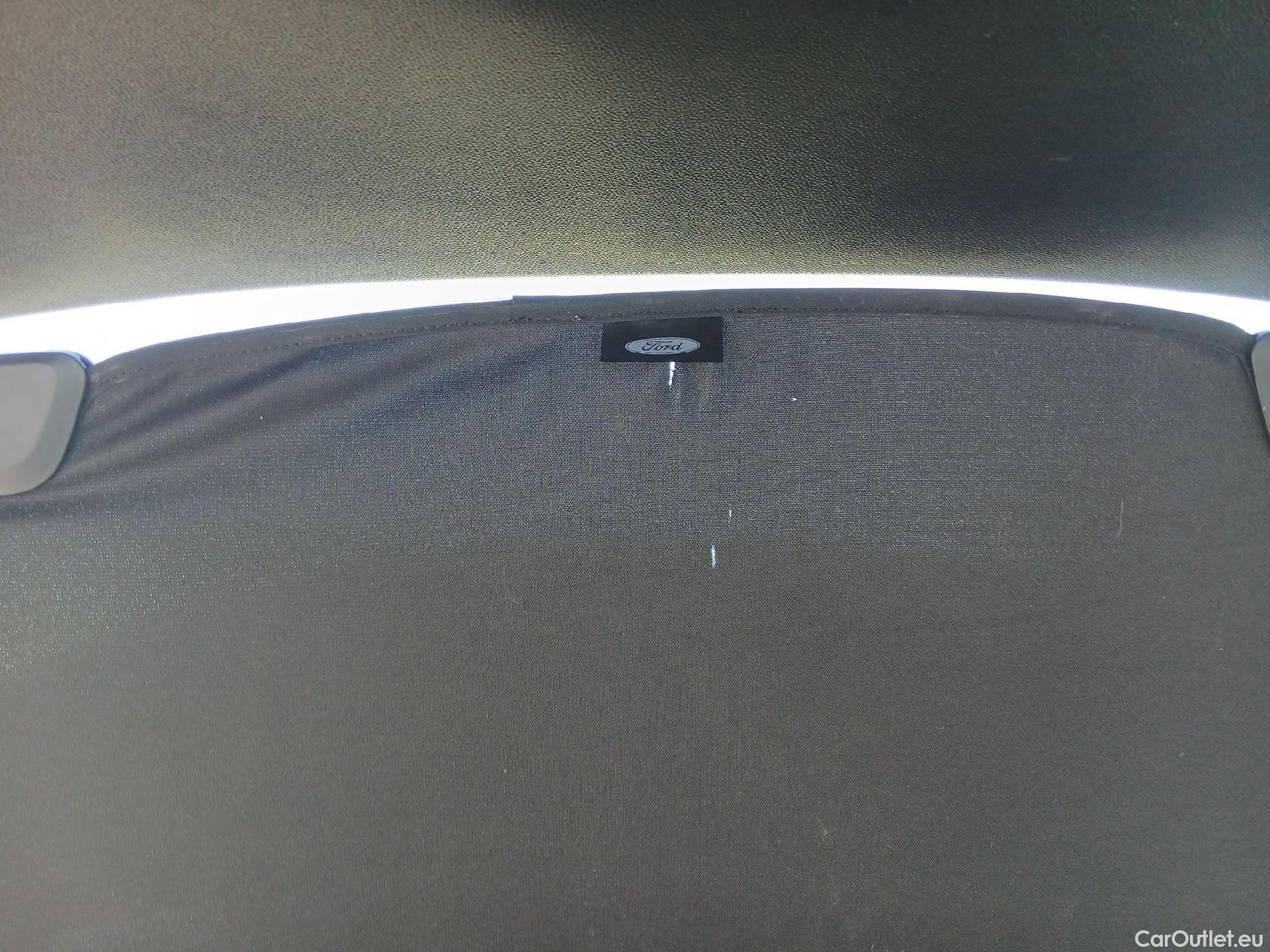  Ford  Kuga FORD  / 2019 / 5P / todoterreno Titanium 2.0 EcoBlue MHEV 110kW (150CV) #17