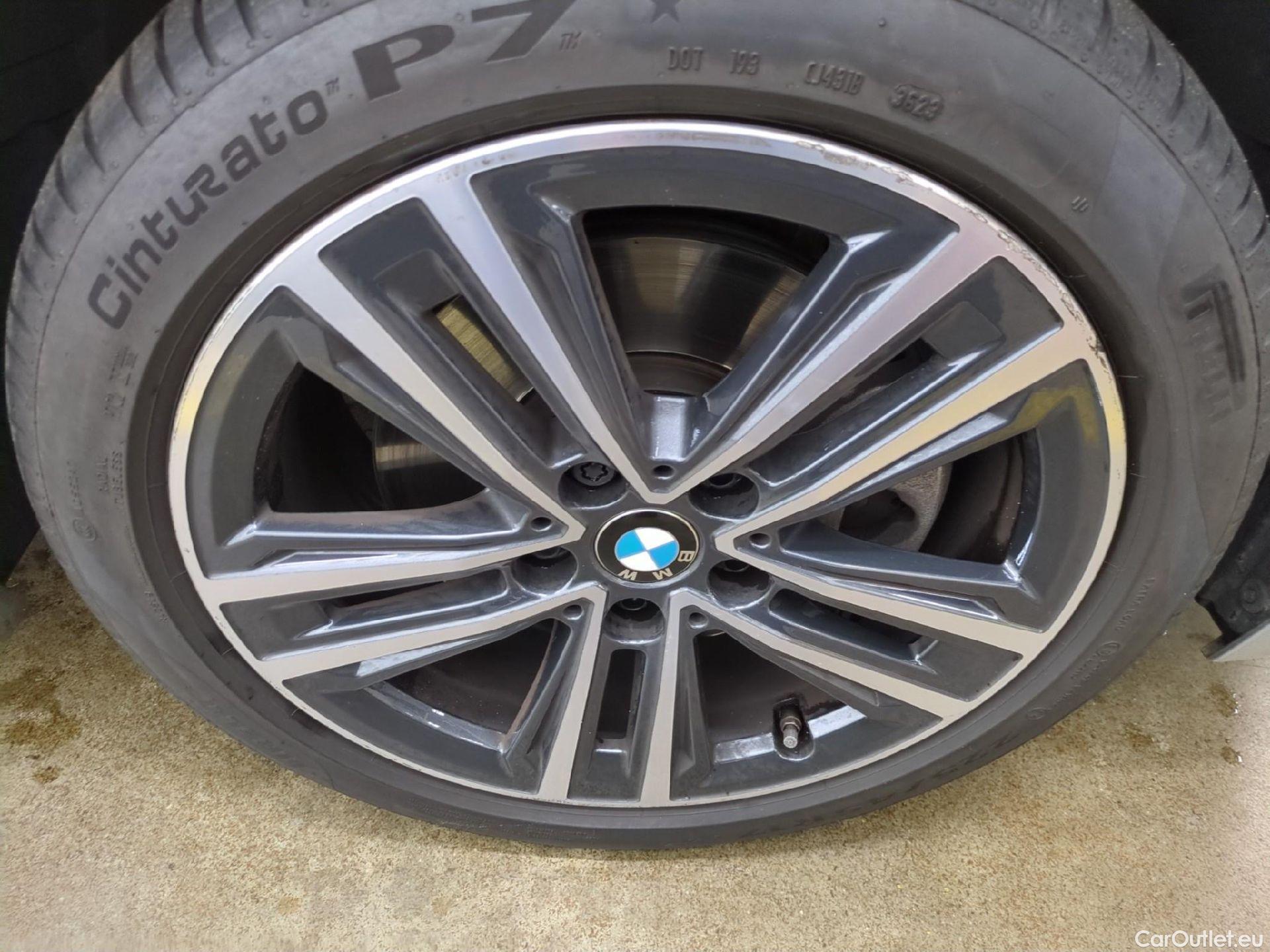  Bmw  Serie 1 Série 1 Berline 118 i Lounge 1.5 135CV BVA7 E6d #1