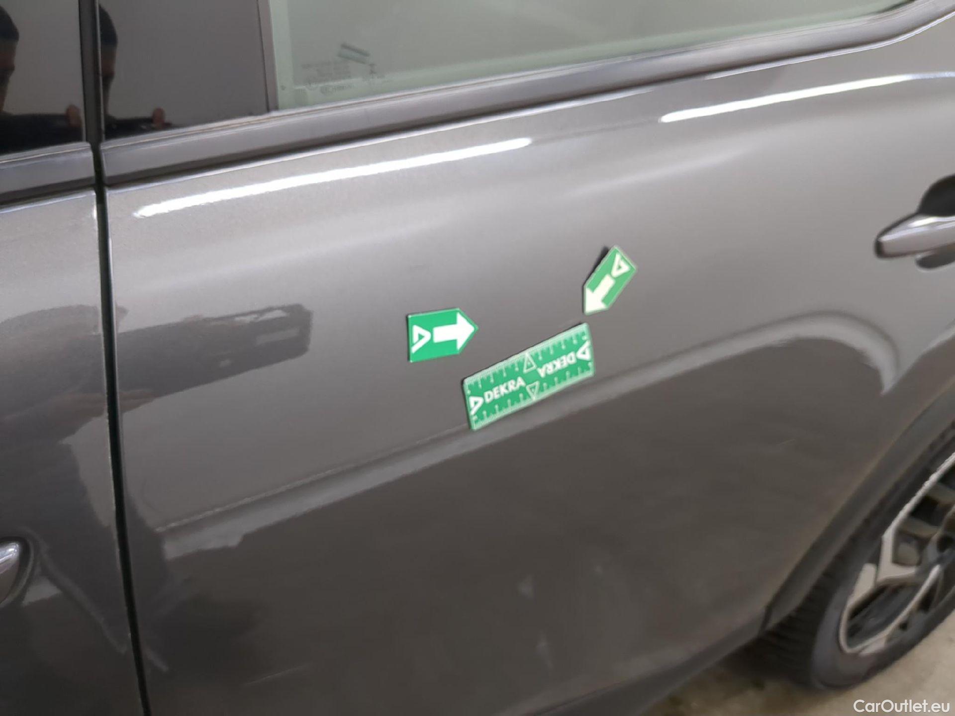  Citroen  C4  Berline Feel Pack Business 1.5 BlueHDI 110CV BVM6 E6d #17