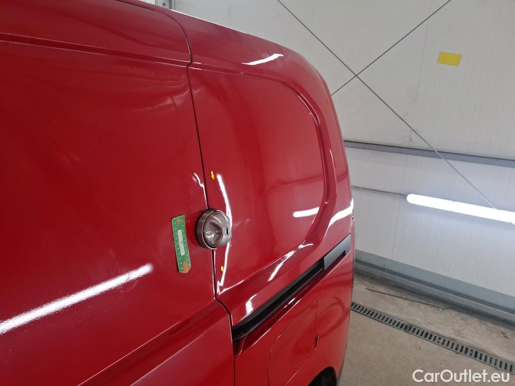  Citroen  Berlingo  Fourgon Driver M 650 1.5 BlueHDi 130CV BVA8 E6dT #2