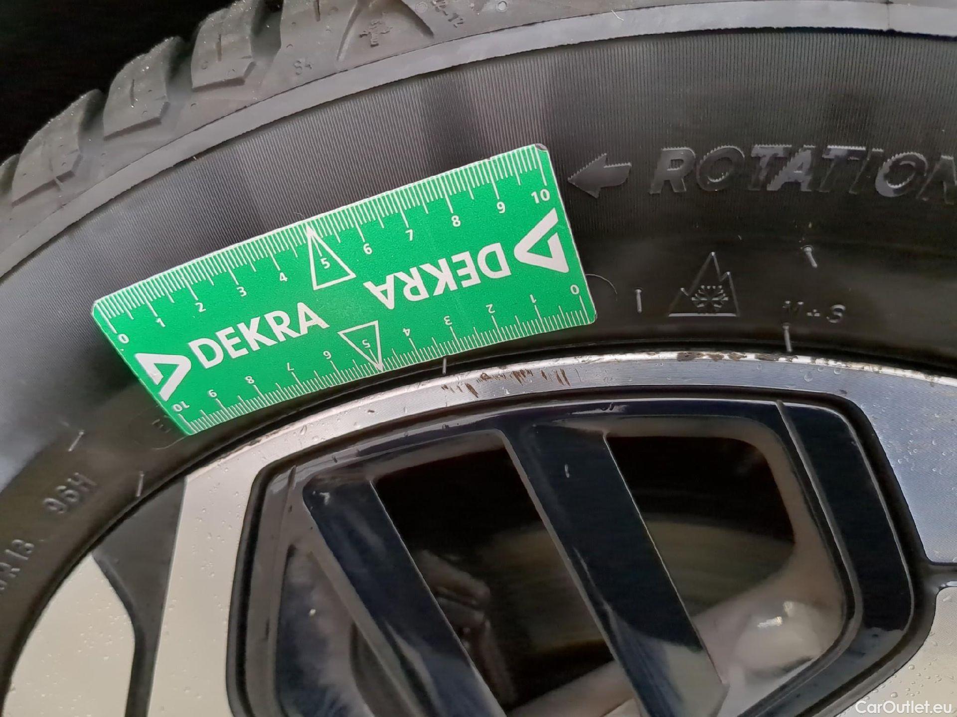  Citroen  C4  Berline Feel Pack Business 1.5 BlueHDI 110CV BVM6 E6d #3