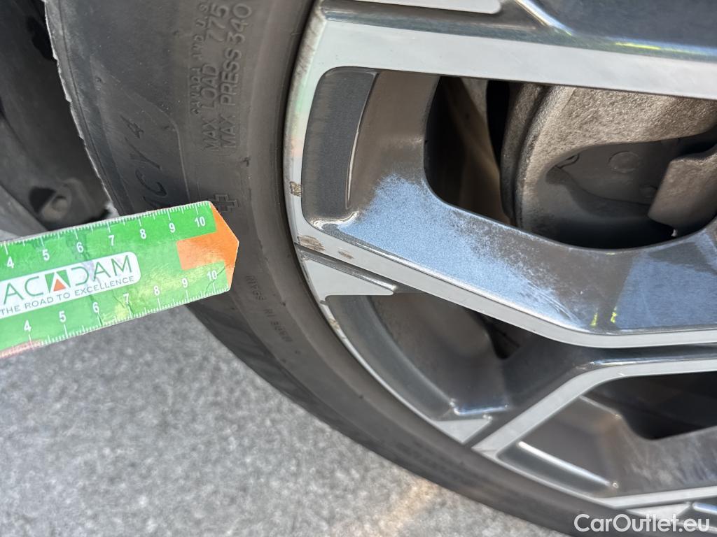  Bmw  X1 BMW  / 2019 / 5P / todoterreno sDrive18dA Corporate #4