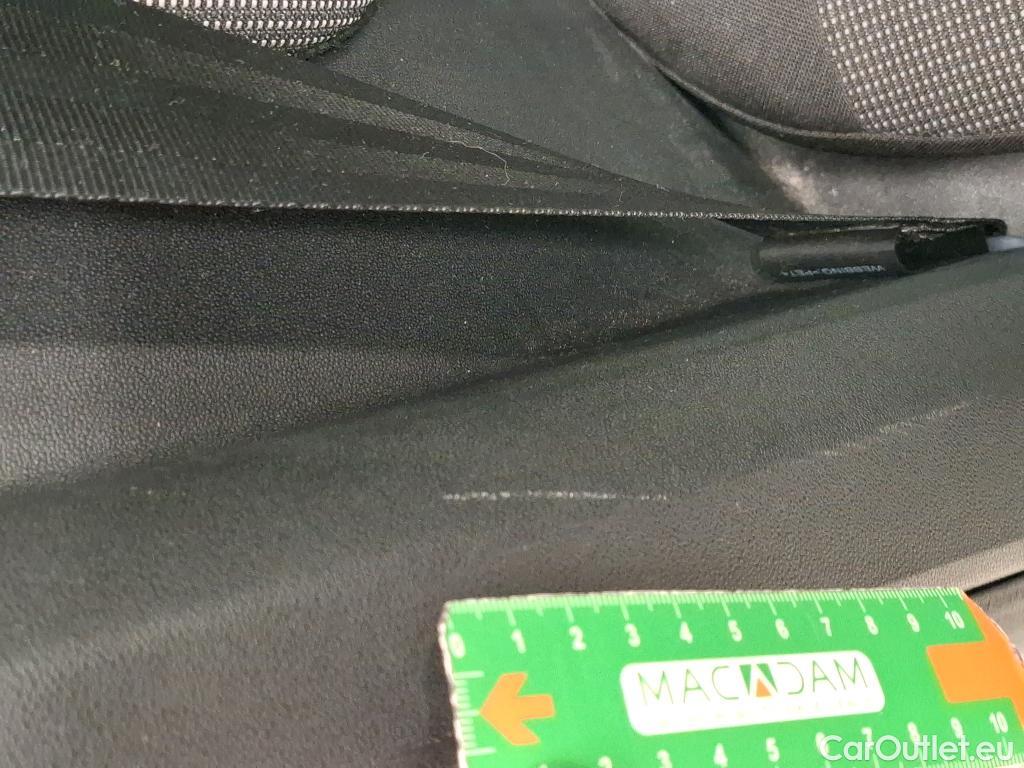  Citroen  C3  Max 1.2 PureTech 80CV BVM5 6E #4