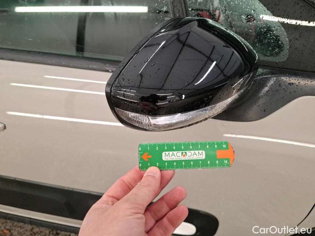  Citroen  C3  Max 1.2 PureTech 80CV BVM5 6E #9