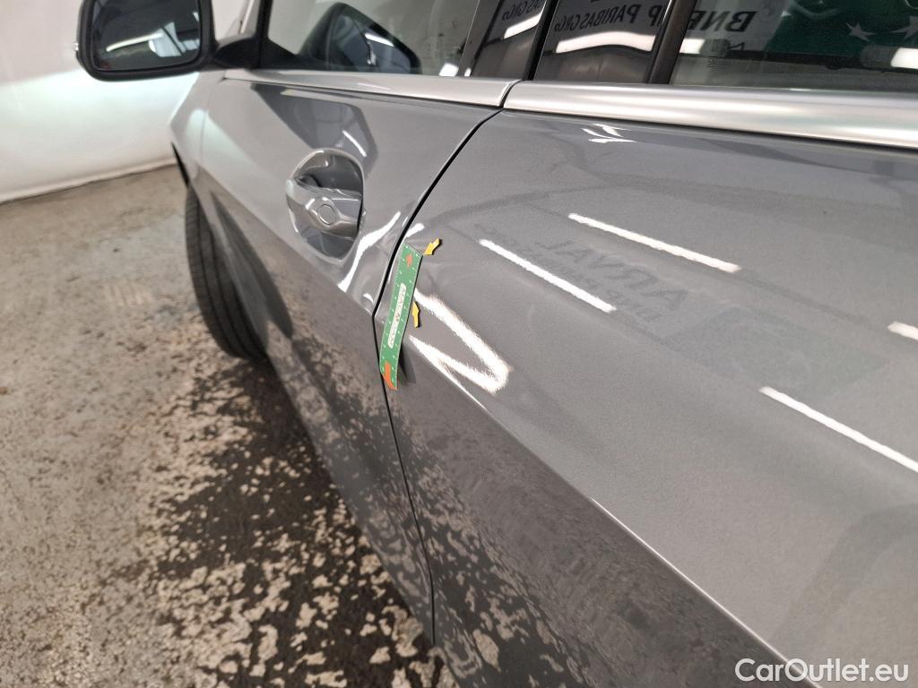  Bmw  Serie 1 BMW Série 1 / 2019 / 5P / Berline 116i DKG7 Business Design #7