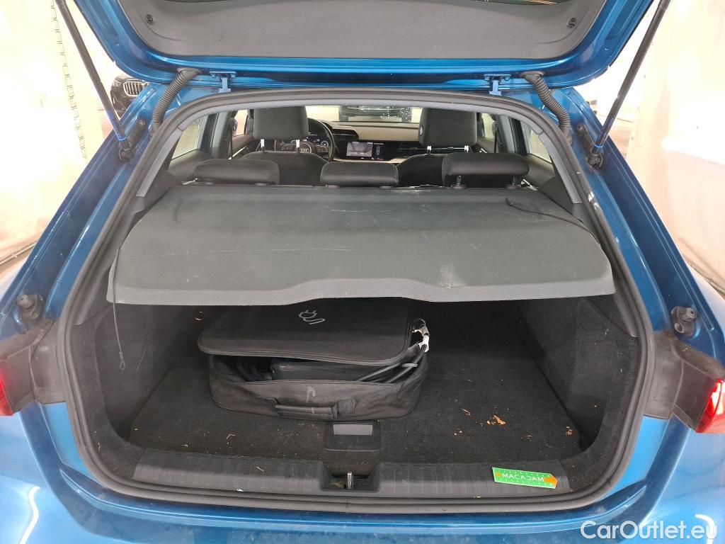  Audi  A3 AUDI  Sportback / 2020 / 5P / Berline 40 TFSI e 204 S Tronic Business Line #29