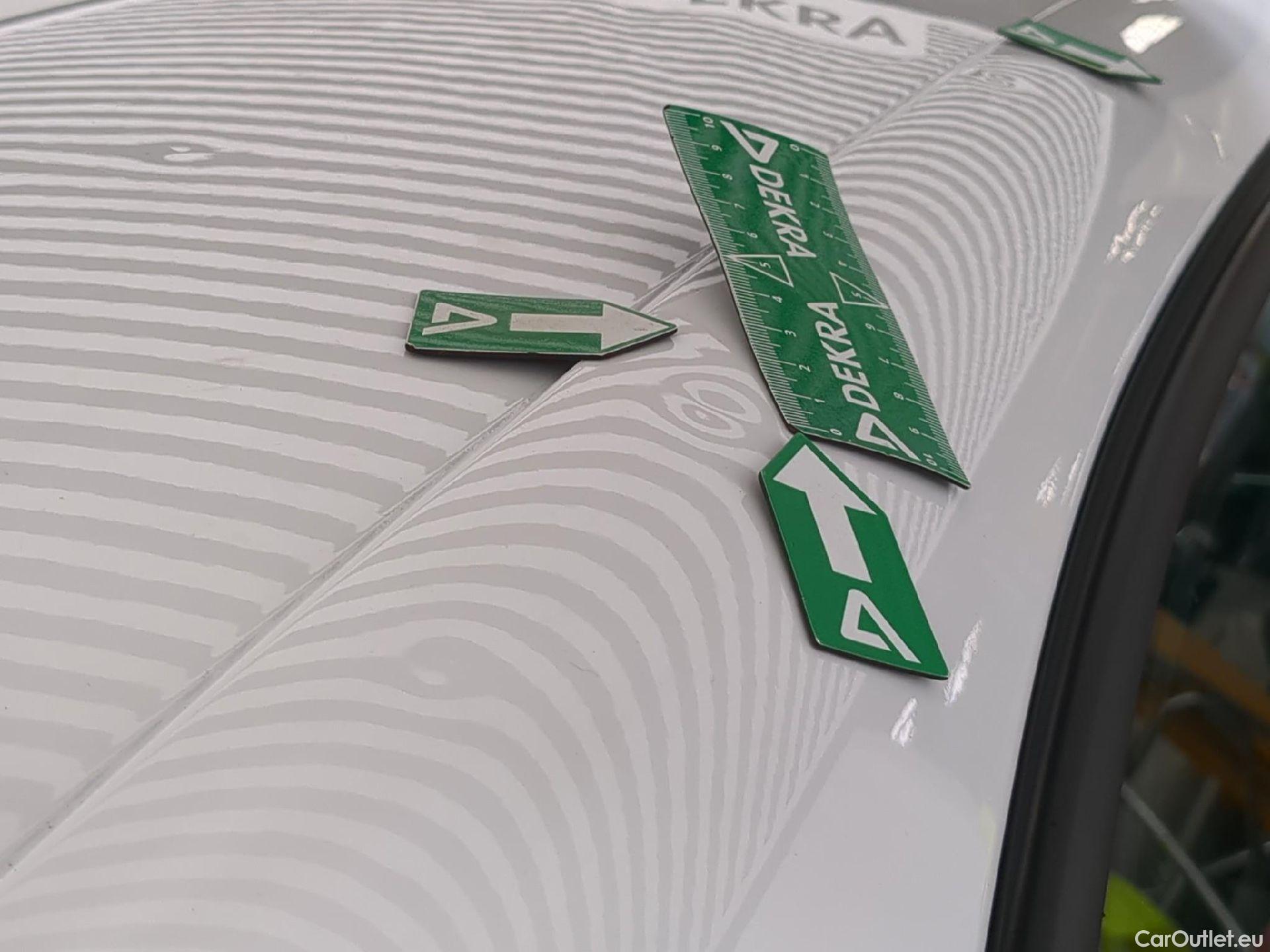  Citroen  C3 CITROEN  Société / 2020 / 5P / Berline / VU PureTech 83 S&S BVM Feel Nav #35