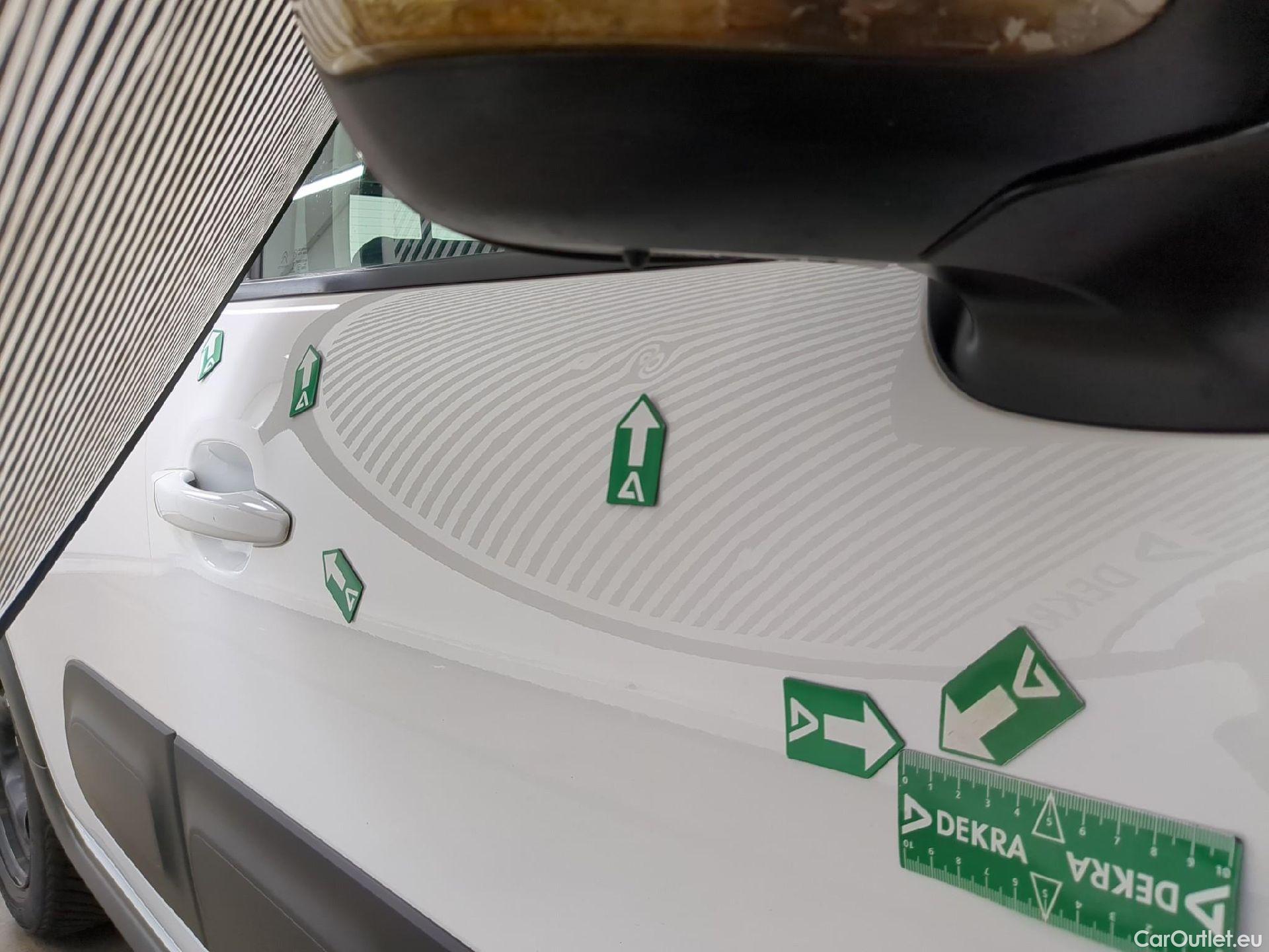  Citroen  C3 CITROEN  Société / 2020 / 5P / Berline / VU PureTech 83 S&S BVM Feel Nav #24