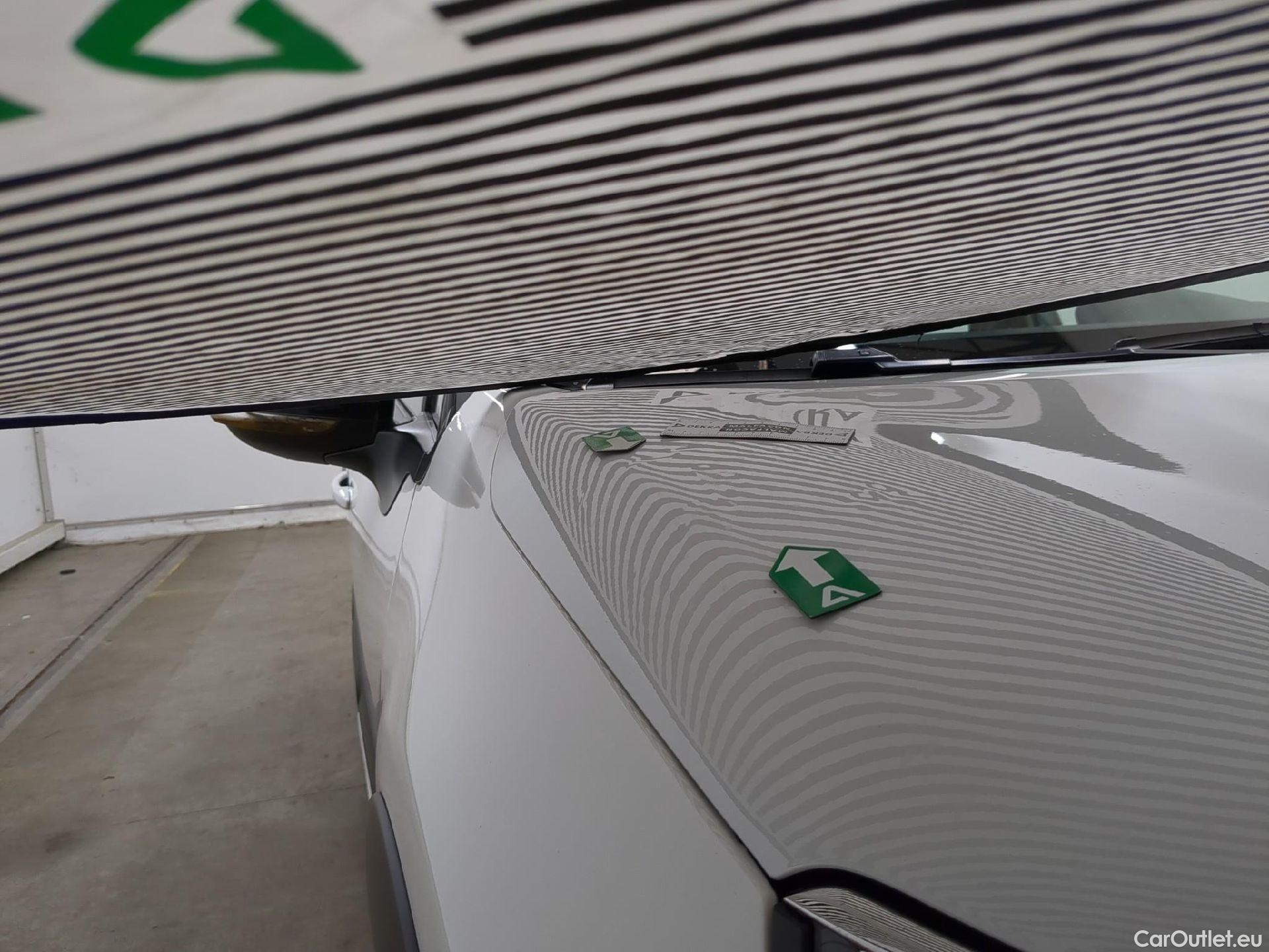  Citroen  C3 CITROEN  Société / 2020 / 5P / Berline / VU PureTech 83 S&S BVM Feel Nav #46