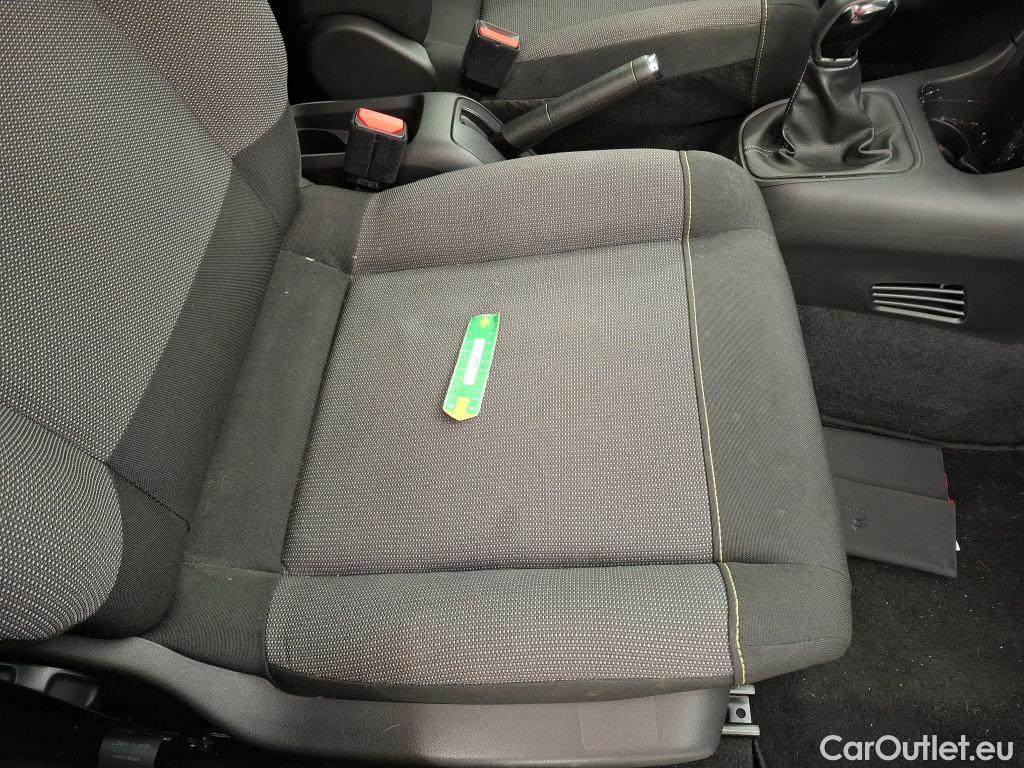  Citroen  C3  Société Feel 1.2 PureTech 80CV BVM5 E6d #3