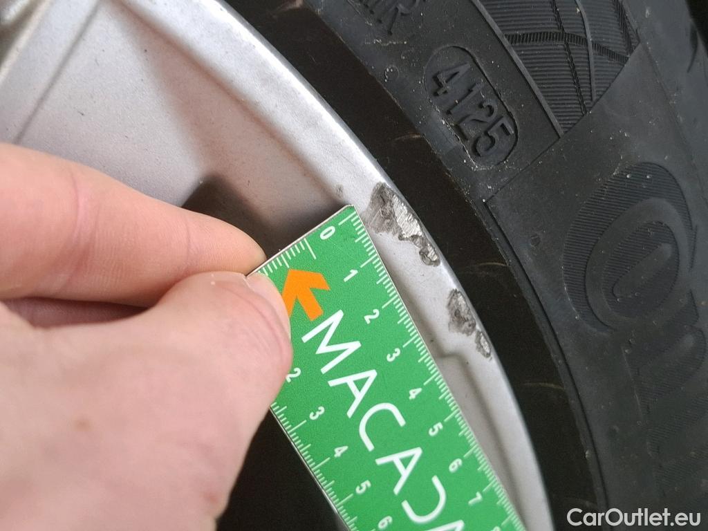  Audi  A3 AUDI  Sportback / 2020 / 5P / Berline 40 TFSI e 204 S Tronic Business Line #16