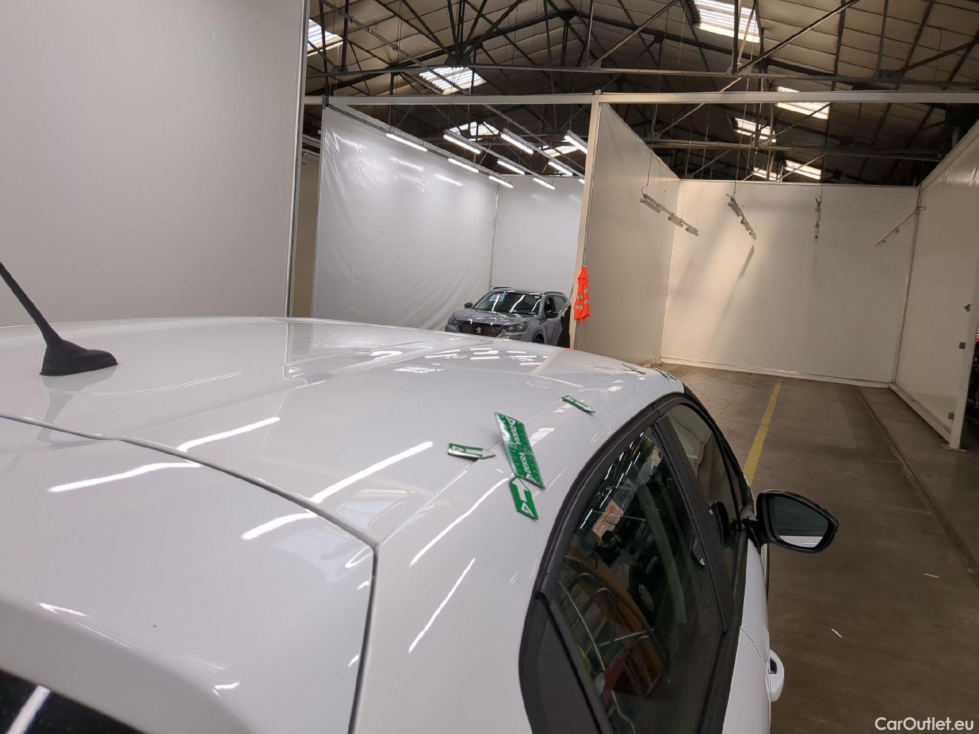  Citroen  C3 CITROEN  Société / 2020 / 5P / Berline / VU PureTech 83 S&S BVM Feel Nav #41